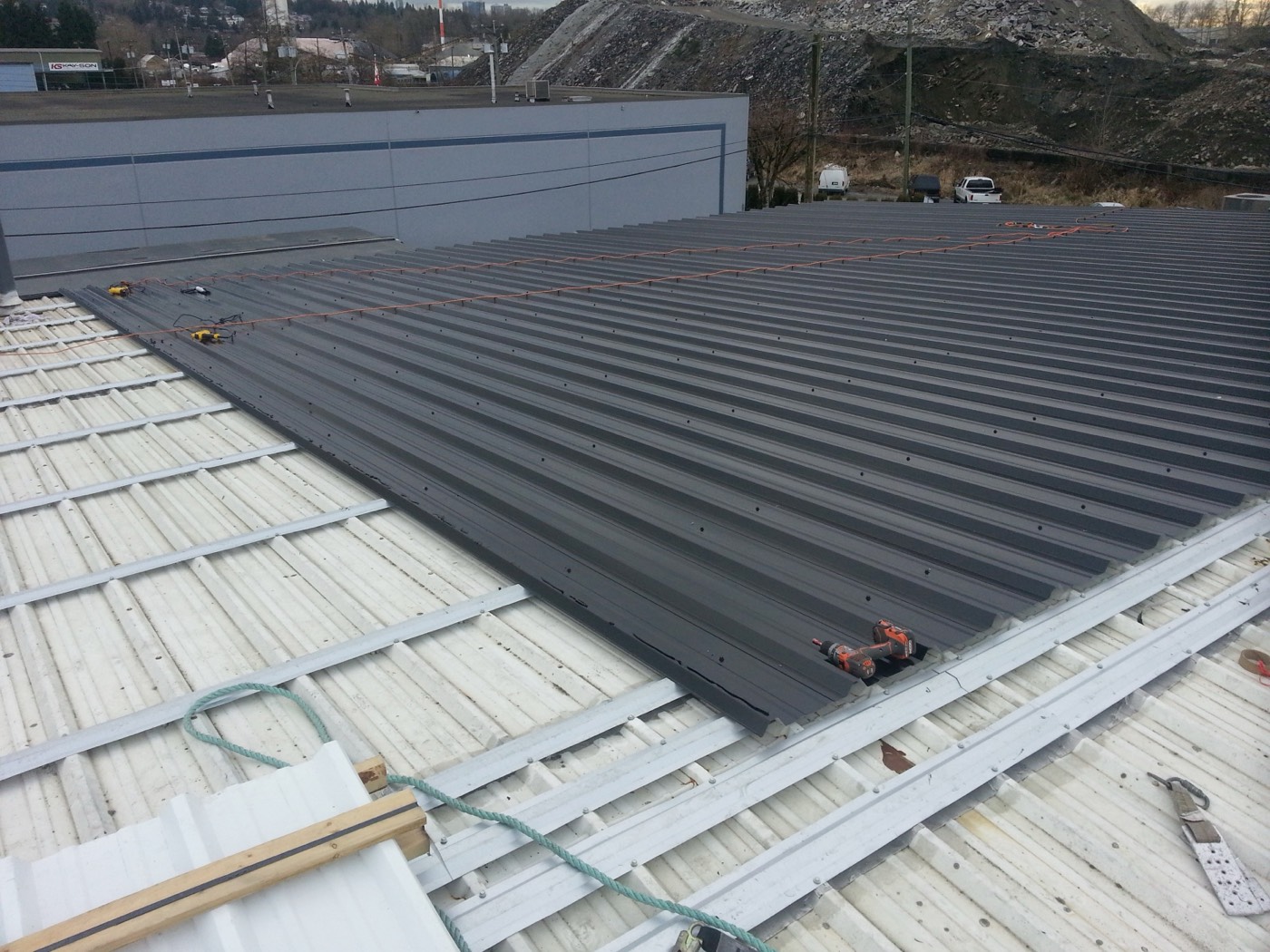 Standing seam metal roof panels
